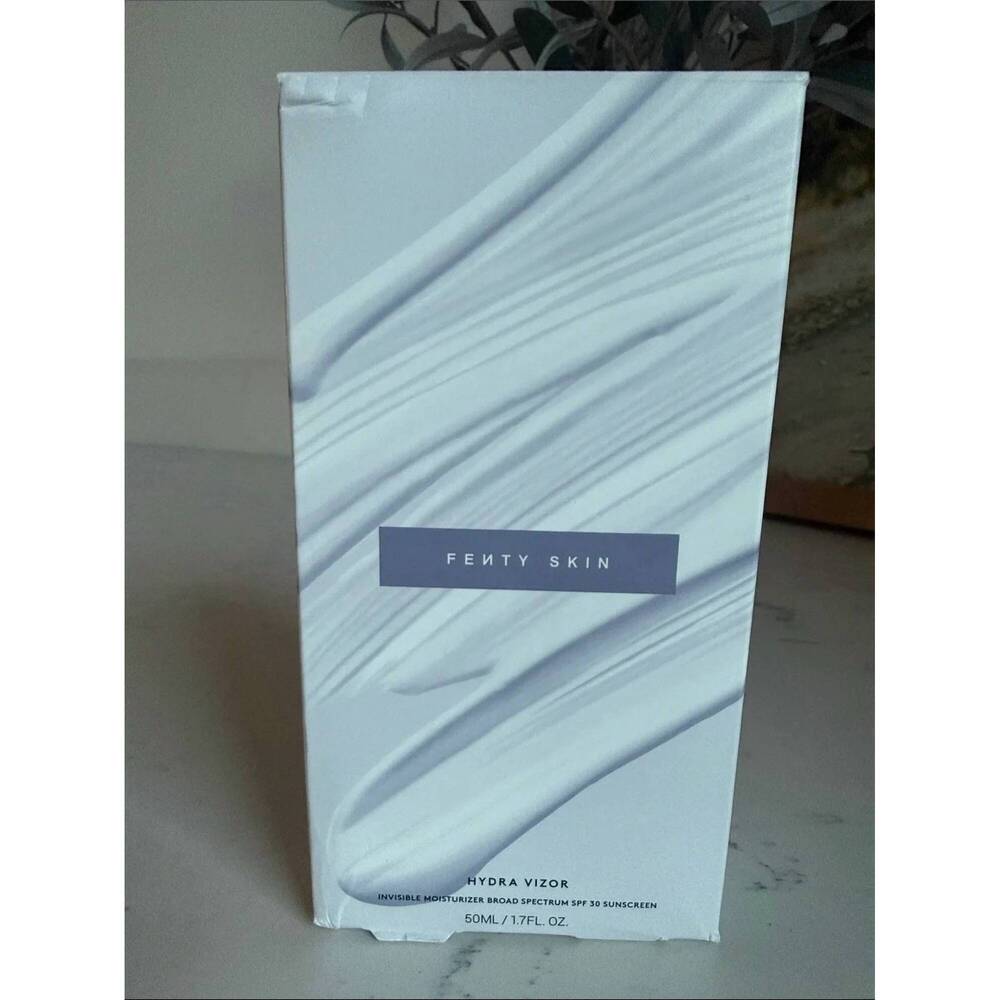 NEW FENTY BEAUTY skin hydra vizor invisible moisturizer broad spectrum spf 30 su - Picture 3 of 3